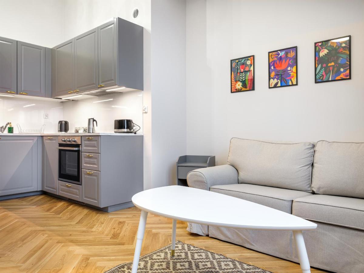 Tyzenhauz Apartments Rakowicka Street Kraków Eksteriør billede