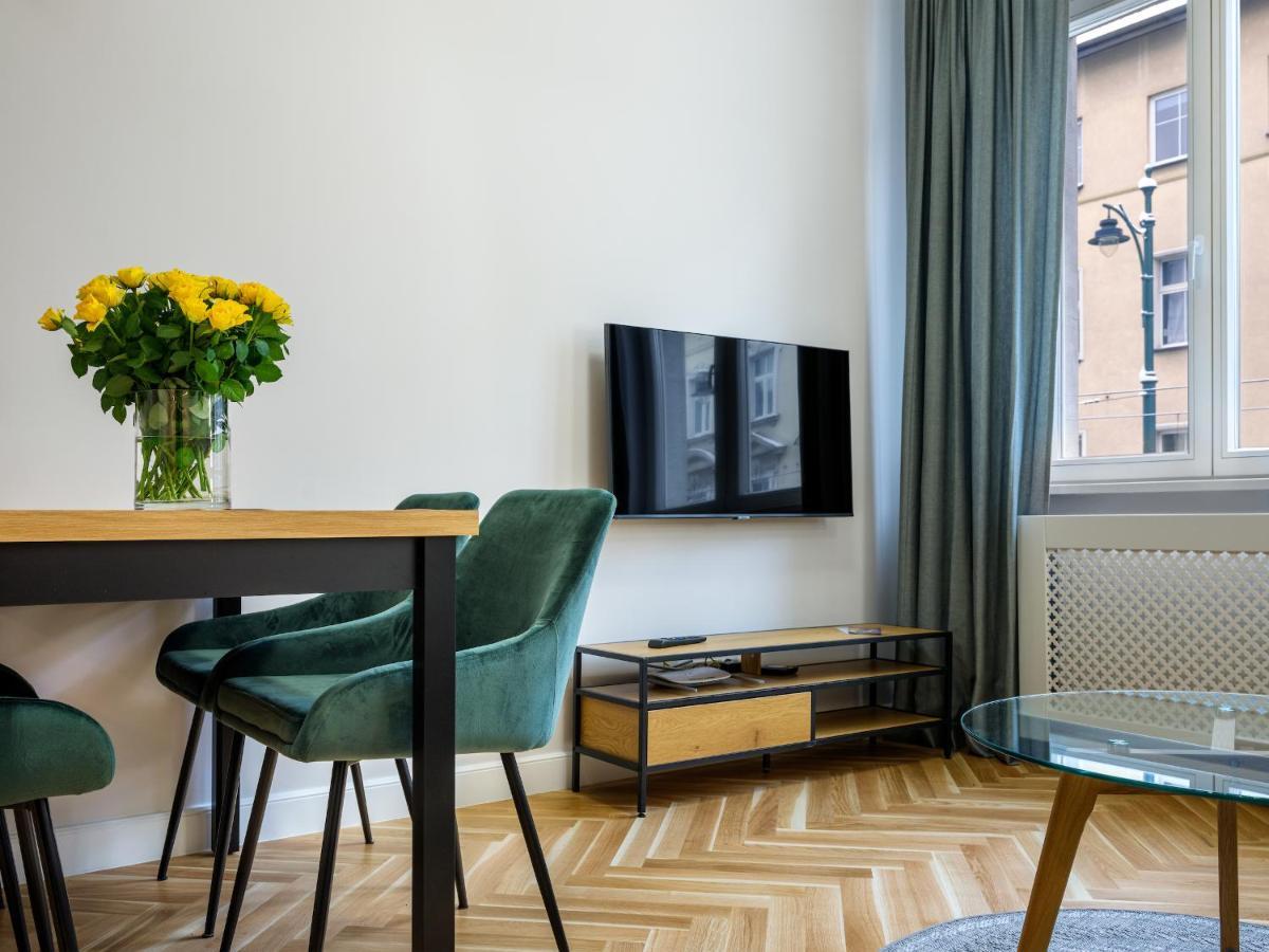 Tyzenhauz Apartments Rakowicka Street Kraków Eksteriør billede